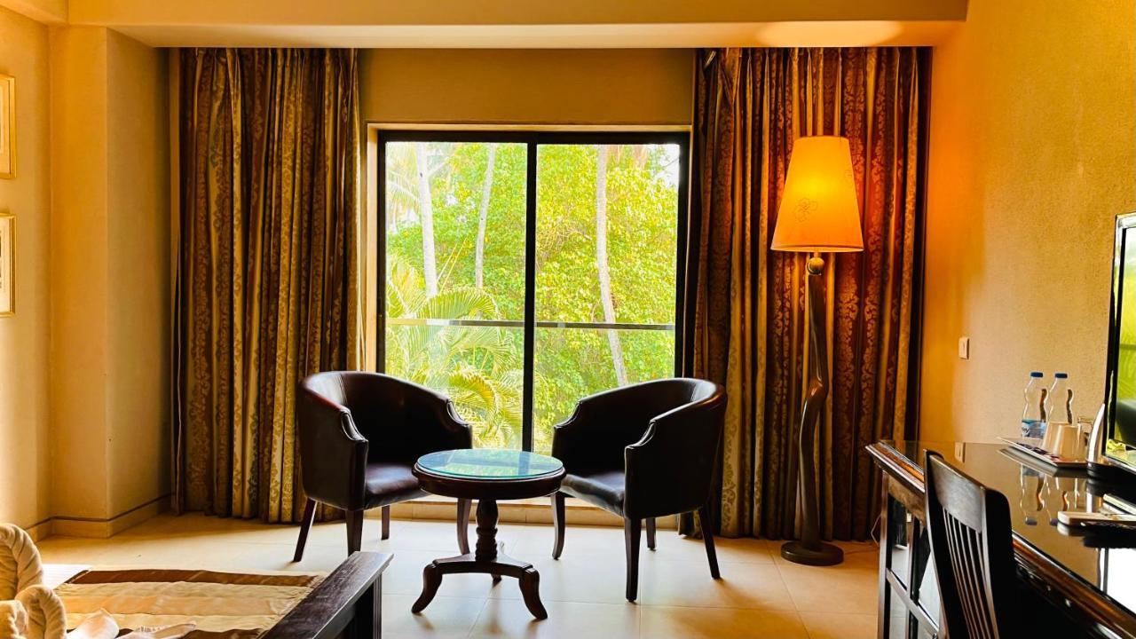 Neelam The Glitz Hotell Calangute Exteriör bild
