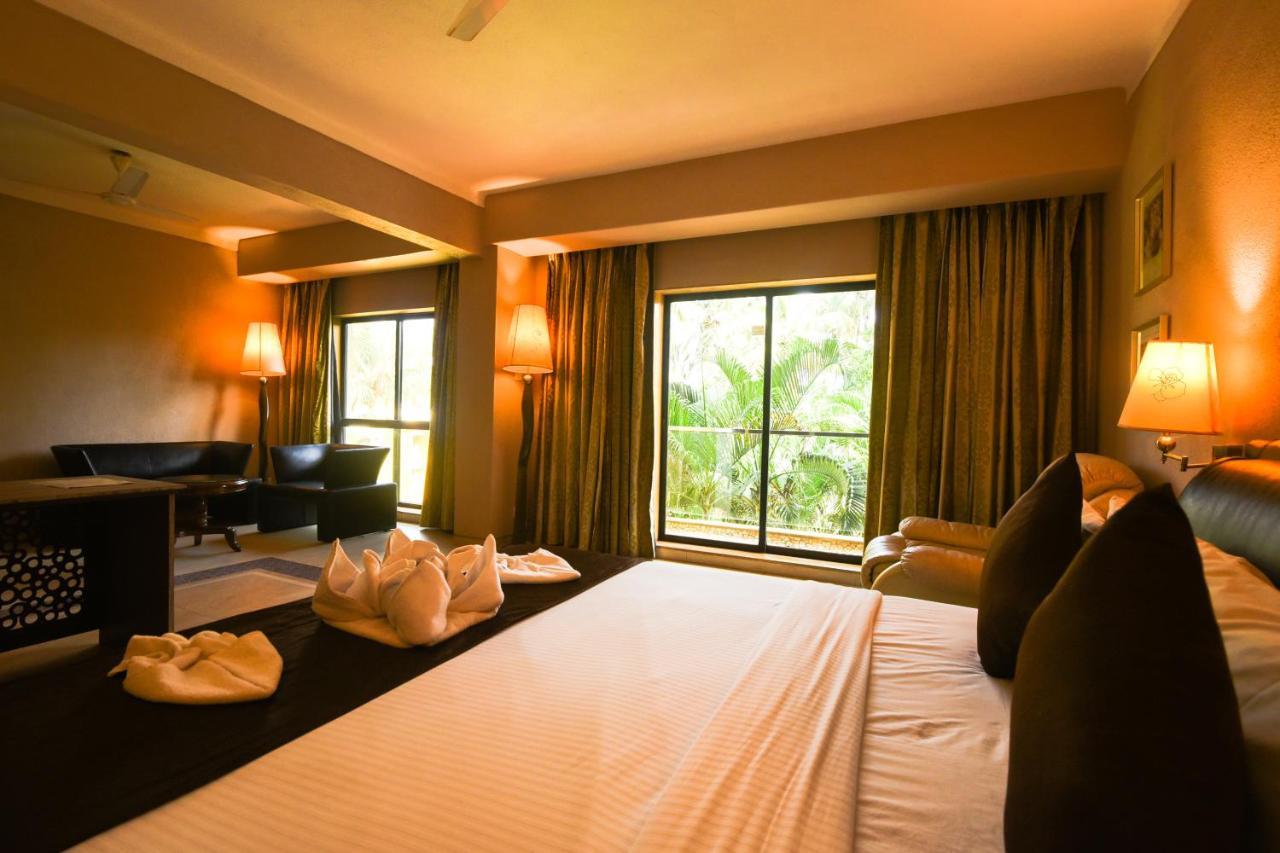 Neelam The Glitz Hotell Calangute Exteriör bild