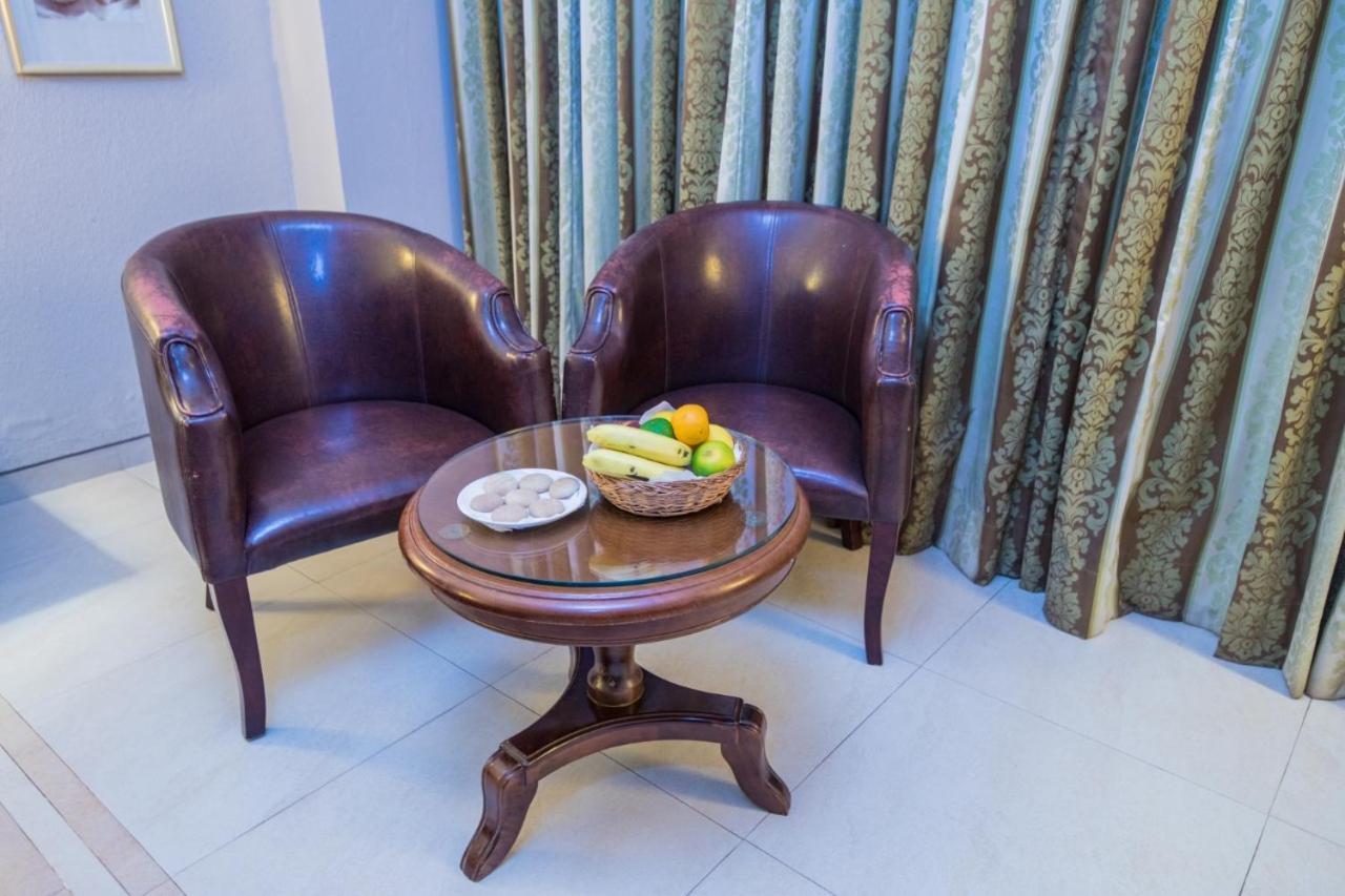 Neelam The Glitz Hotell Calangute Exteriör bild