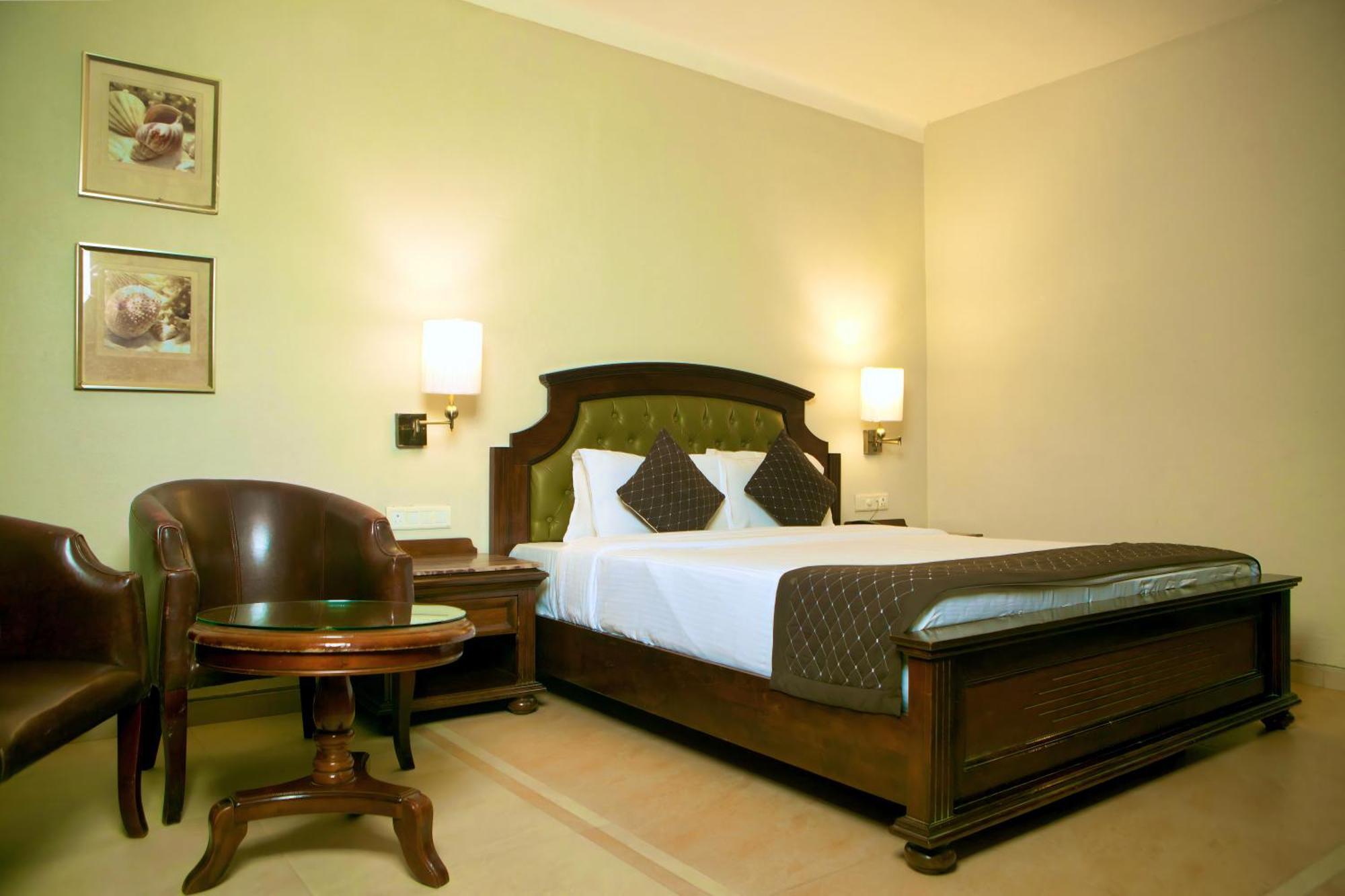 Neelam The Glitz Hotell Calangute Exteriör bild